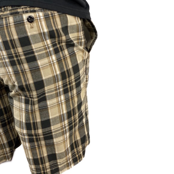 CHAPS Men's Classic-Fit Stretch Plaid Oxford - Picture 4 of 9